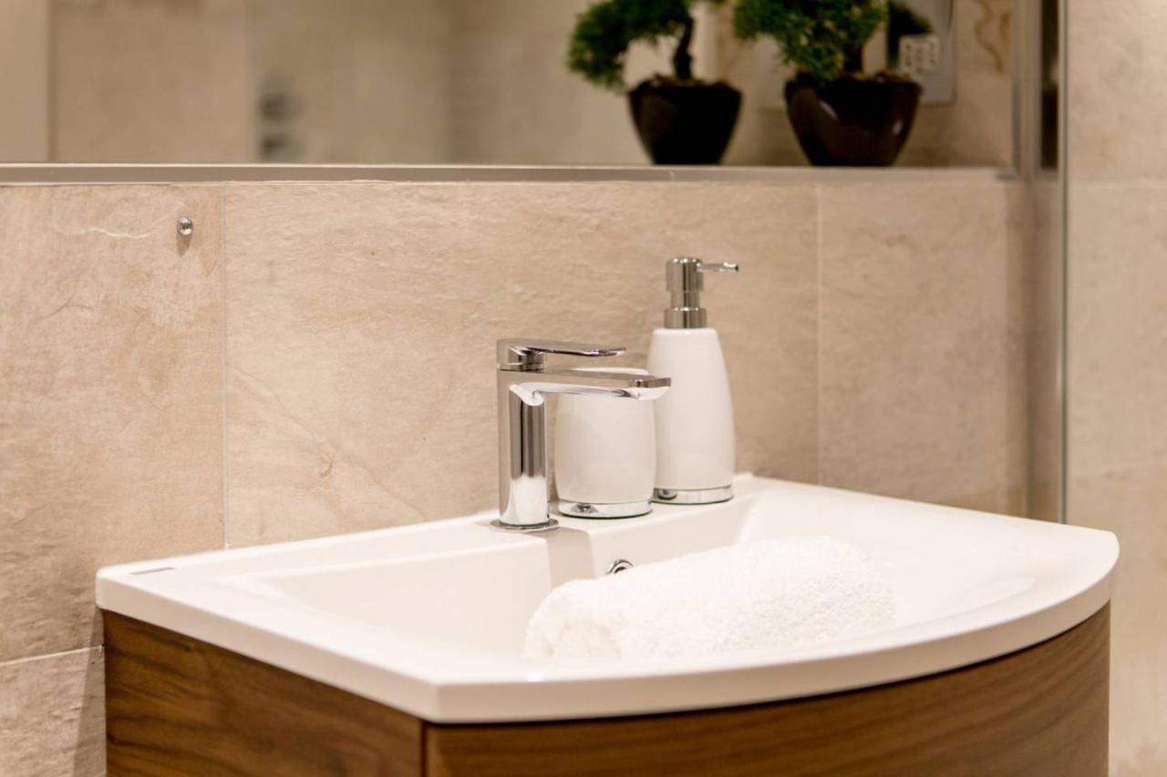 Joivy Exquisite Flat In The City Centre Εδιμβούργο Εξωτερικό φωτογραφία